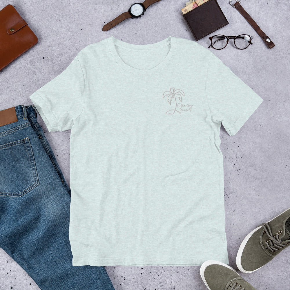 Colleting Sunsets ! Vacay Mood ! Unisex-T-Shirt